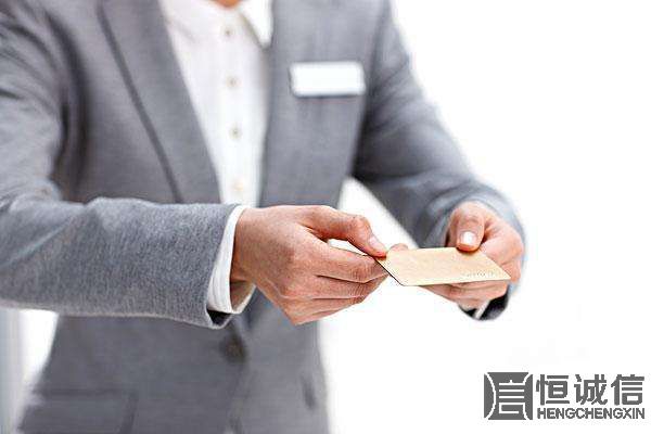 變更公司地址需要向工商局提交哪些材料？